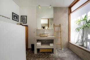 Seminyak 8BR with 2 pools 5 min walking from Beach Villa in Kuta