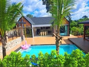 Naisuan villa Villa in Thailand