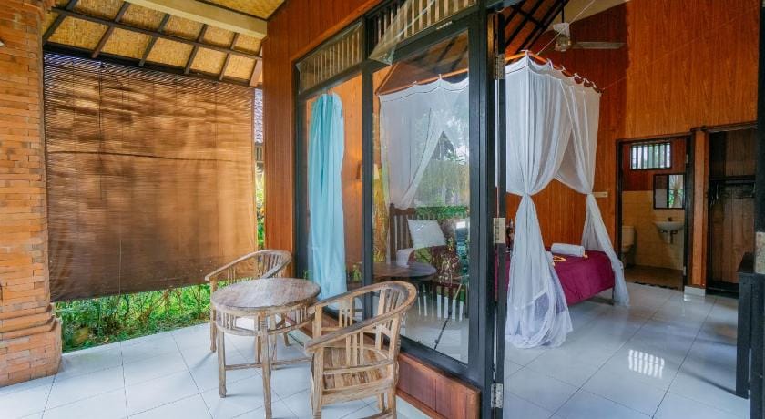 Coco Family Healing Bed and Breakfast in Sukawati