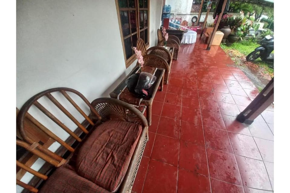 OYO 94801 Pad Guest House Hotel in Parongpong