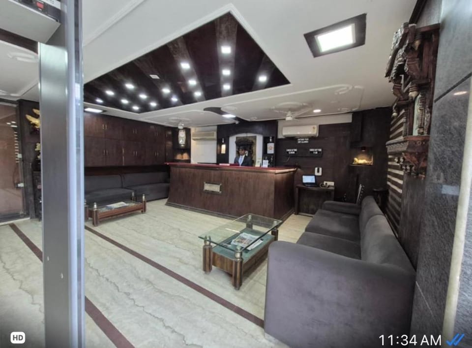 HOTEL VISHAL RESIDENCY NEAR INTERNATIONAL AIRPORT DELHI Hotel in New Delhi