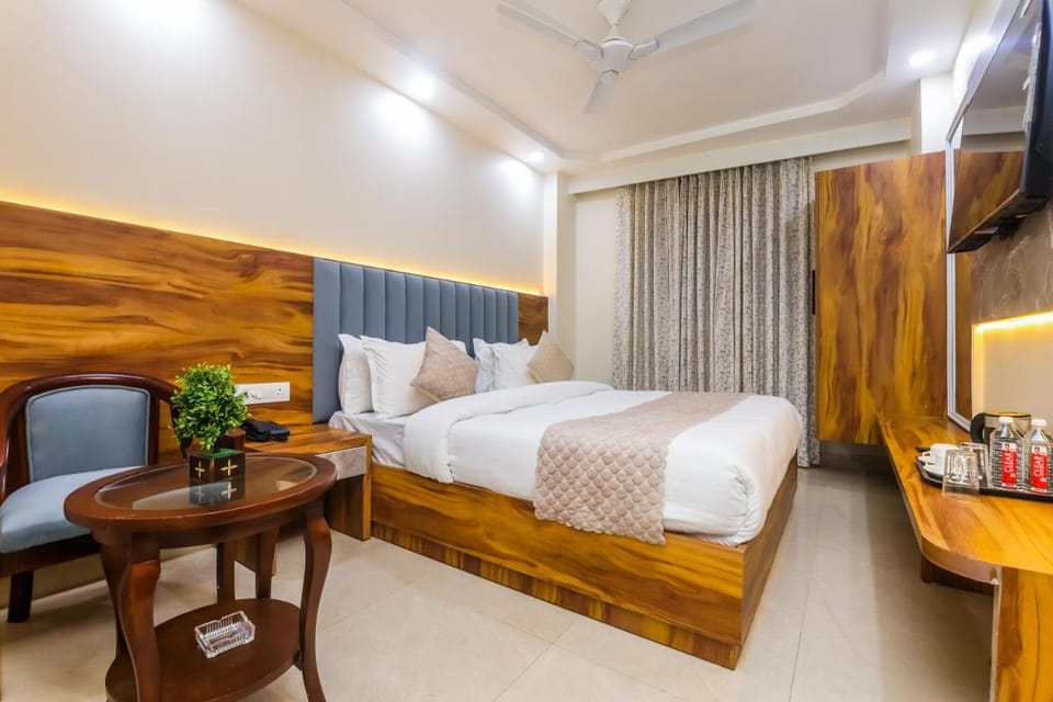 Hotel KK Casa Near New Delhi Railway Station & Connaught place Hotel in New Delhi