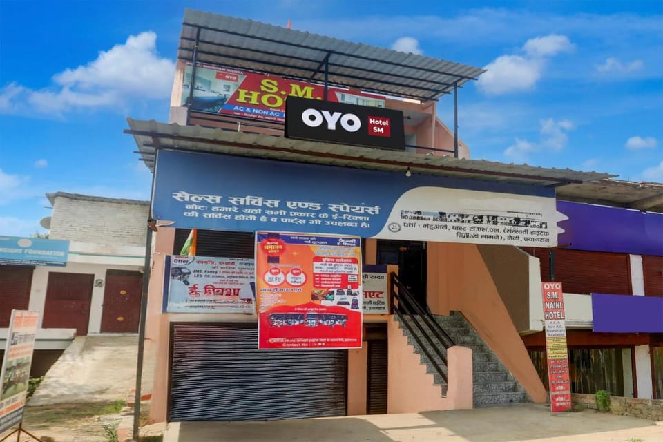SPOT ON by OYO S.M. HOTEL Hotel in Uttar Pradesh