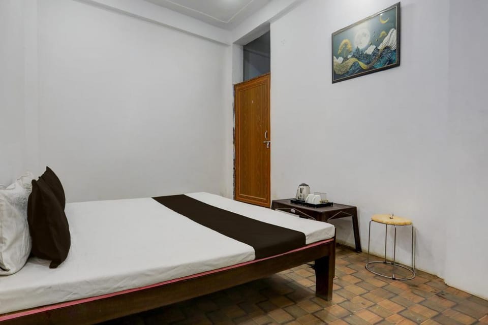 SPOT ON by OYO S.M. HOTEL Hotel in Uttar Pradesh