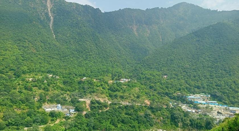Krishna Hotel & Restaurant Hotel in Uttarakhand