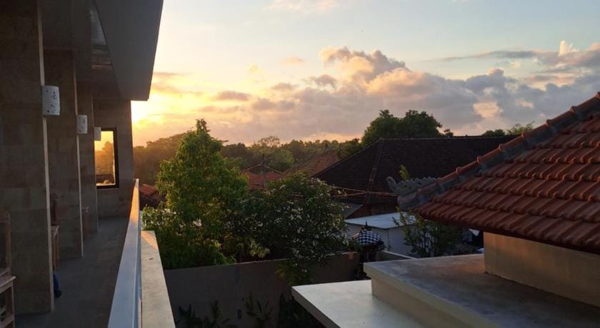 Casa Benoa Homestay Bed and Breakfast in Kuta Selatan