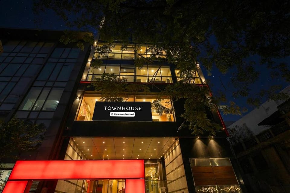 Super Townhouse Koramangala Road Complex Formerly Parkash Tower Hotel in Bengaluru