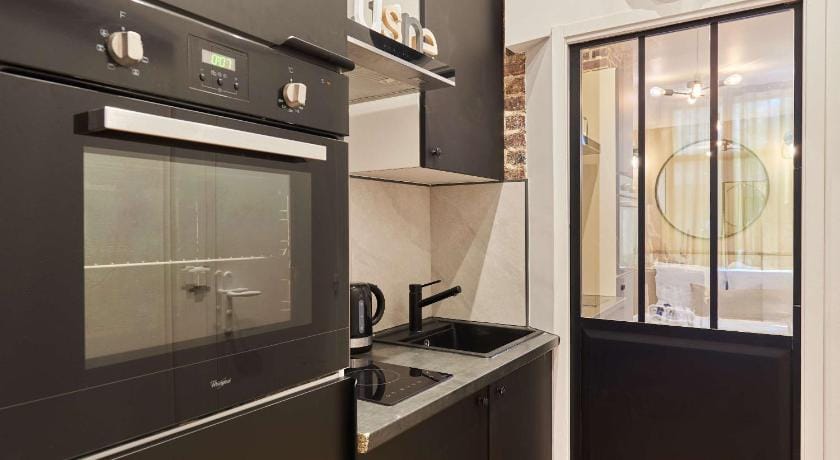Charming Apartment - Paris Pere Lachaise Apartment in Paris