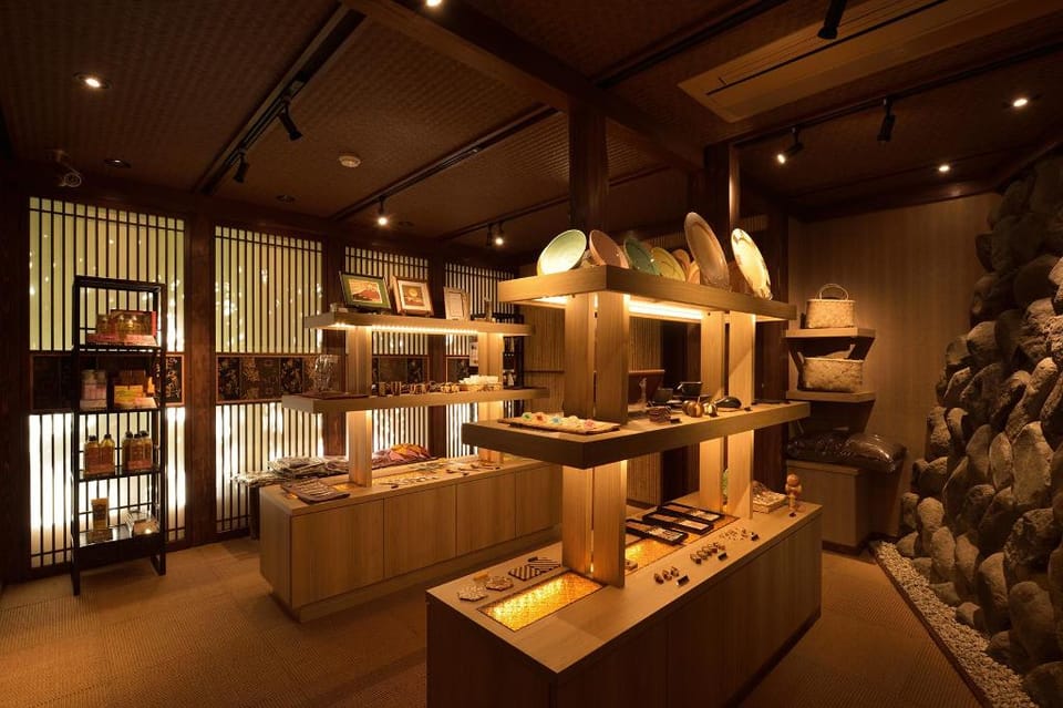 Tonosawa Onsen Yamano Chaya Ryokan Hotel in Hakone