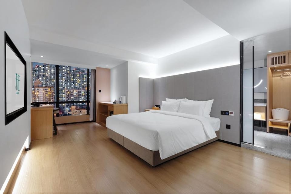 Come Stay S Hotel - Chongqing Jiefangbei Branch Hotel in China