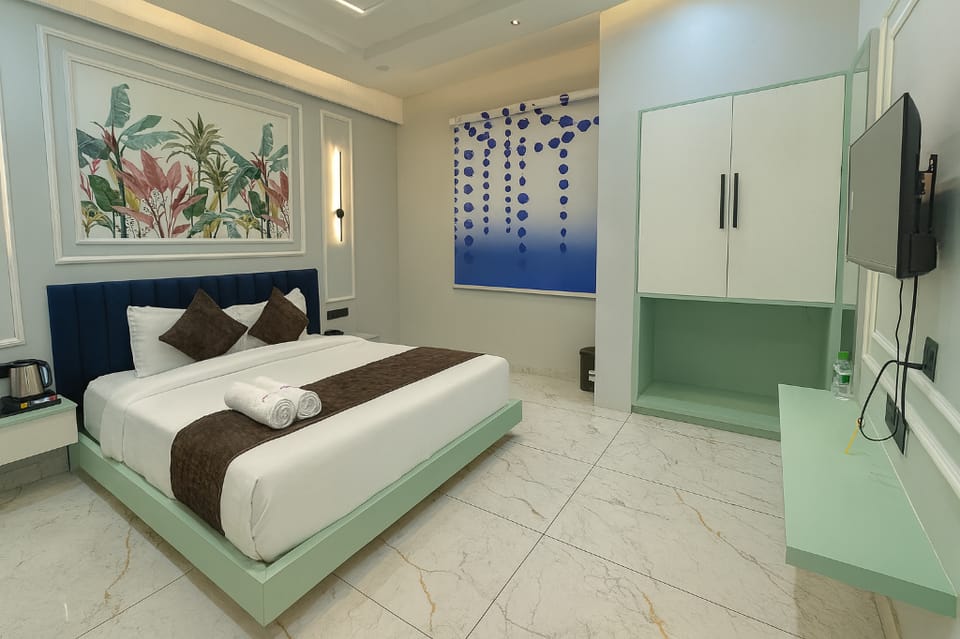 The Hotel Phoenix Inn Hotel in India