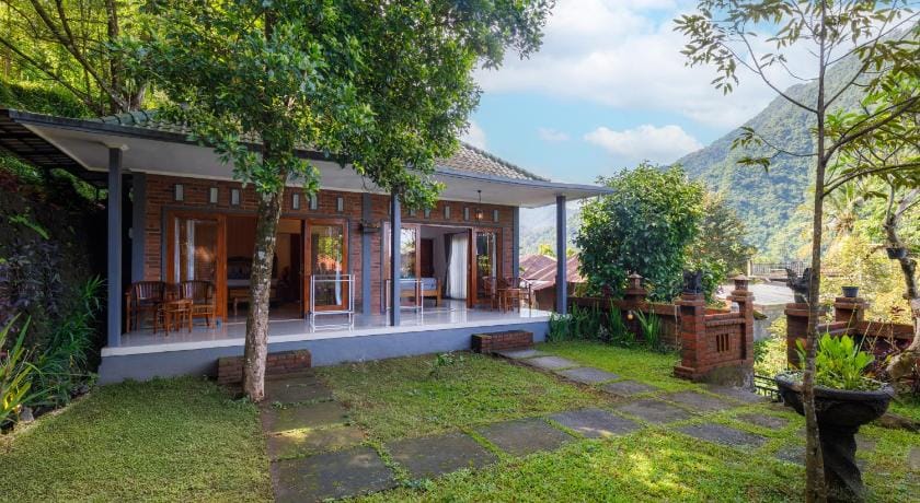 Sekumpul Guest House Hotel in Bali