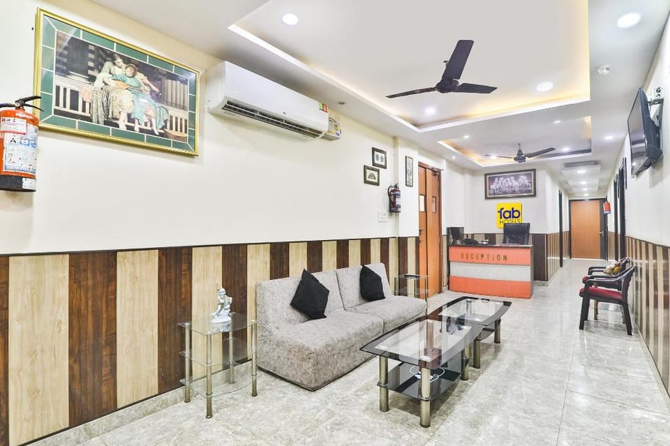 FabHotel Regal Inn Indira Nagar Hotel in Lucknow