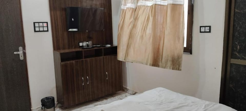 Yatika Inn Hotel in Varanasi
