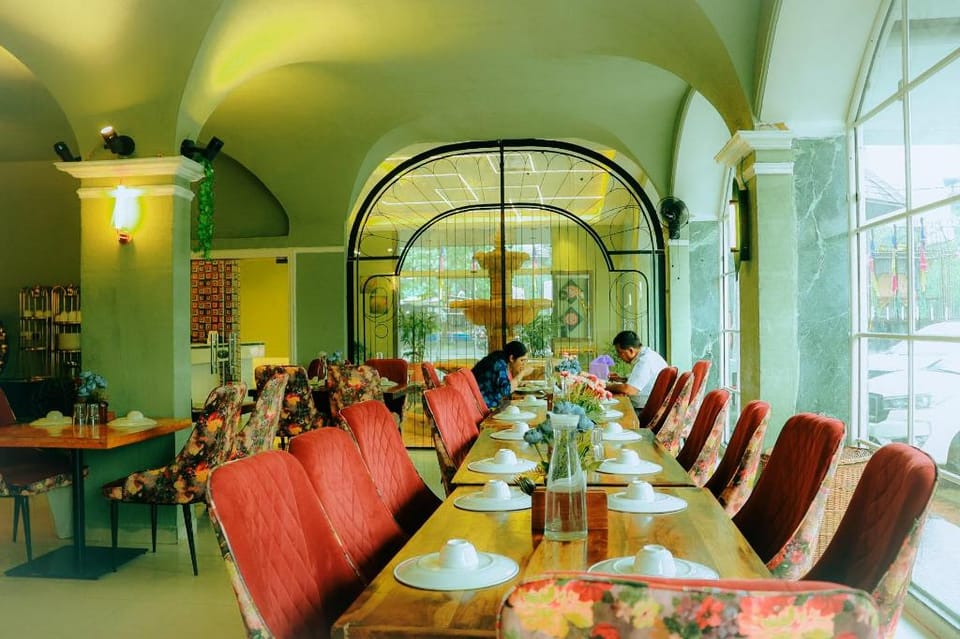 Hotel Indraprastha Luxuria Hotel in India