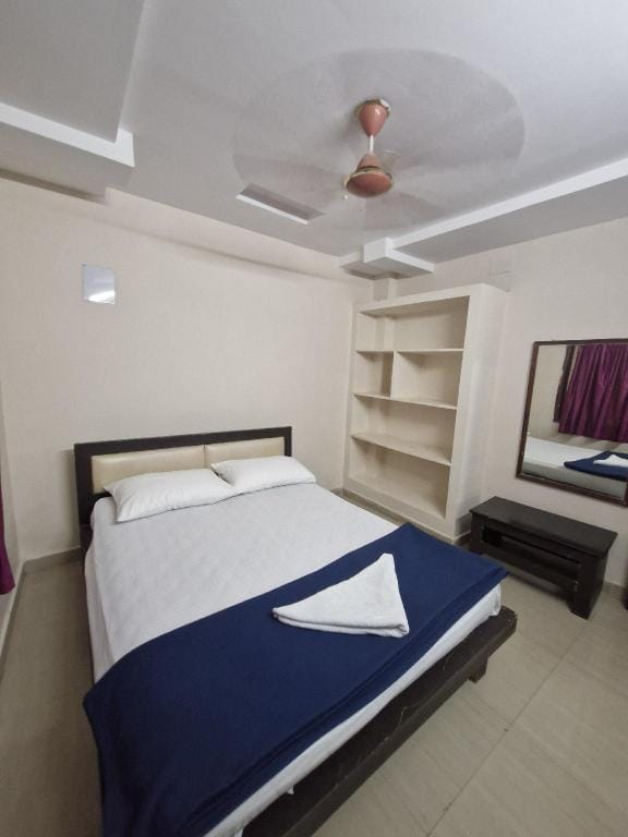 Luckystar Service Apartments Hotel in Andhra Pradesh