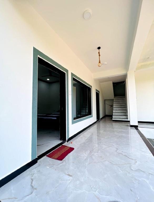Roadway Inn Hotel in Maharashtra