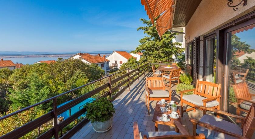 Villa Dramalj Queen by Villas Guide Hotel in Primorje-Gorski Kotar County