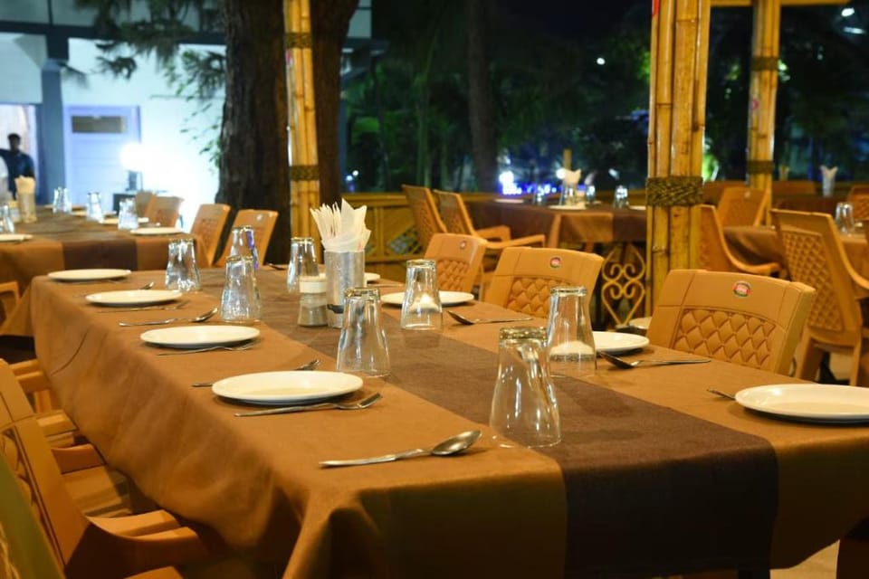 Hotel Sea View Bar and Restaurant Daman and Diu Hotel in Gujarat