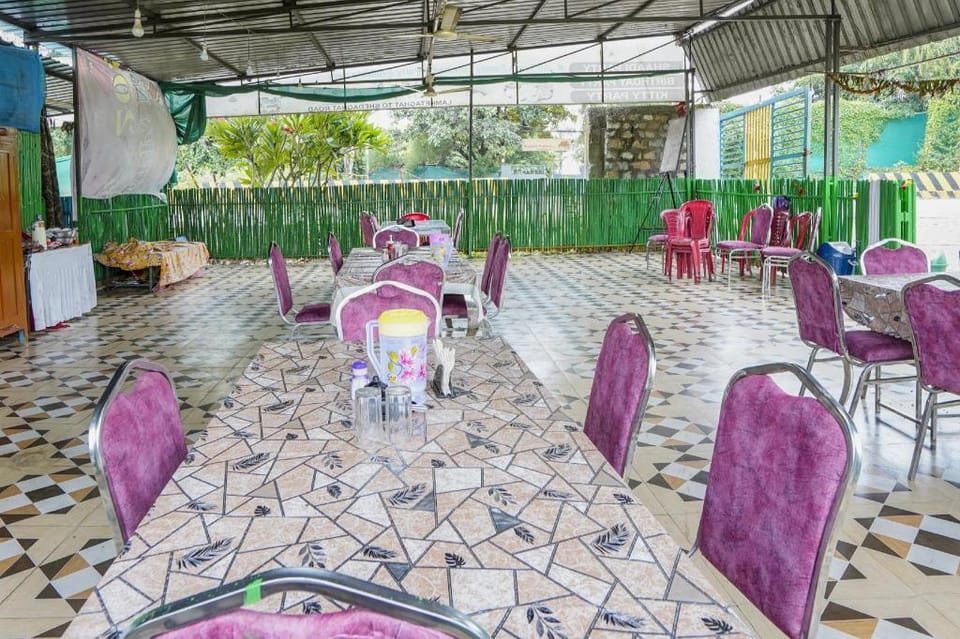 SPOT ON by OYO Bhedaghat Resort Hotel in India