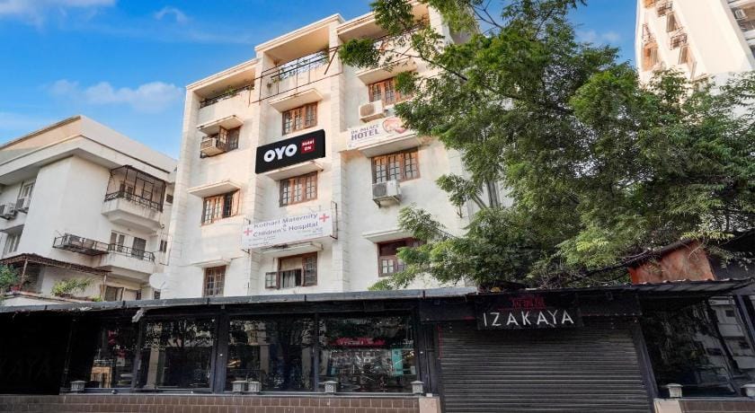 SPOT ON by OYO Dn Hotel Hotel in Vadodara