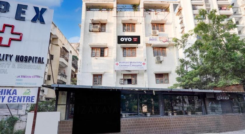SPOT ON by OYO Dn Hotel Hotel in Vadodara