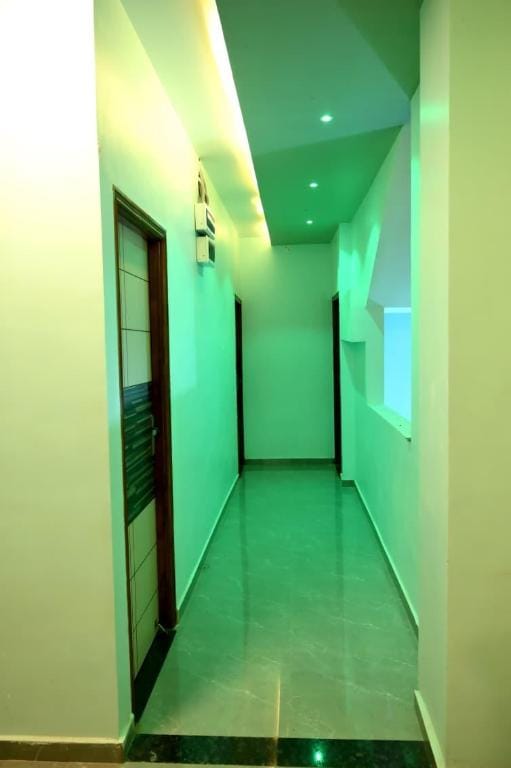 TNT Hotel Hotel in Maharashtra