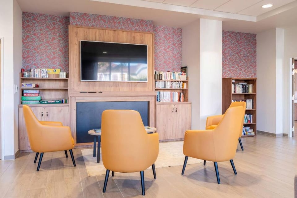 Quality Suites Limoges Hotel in Limoges