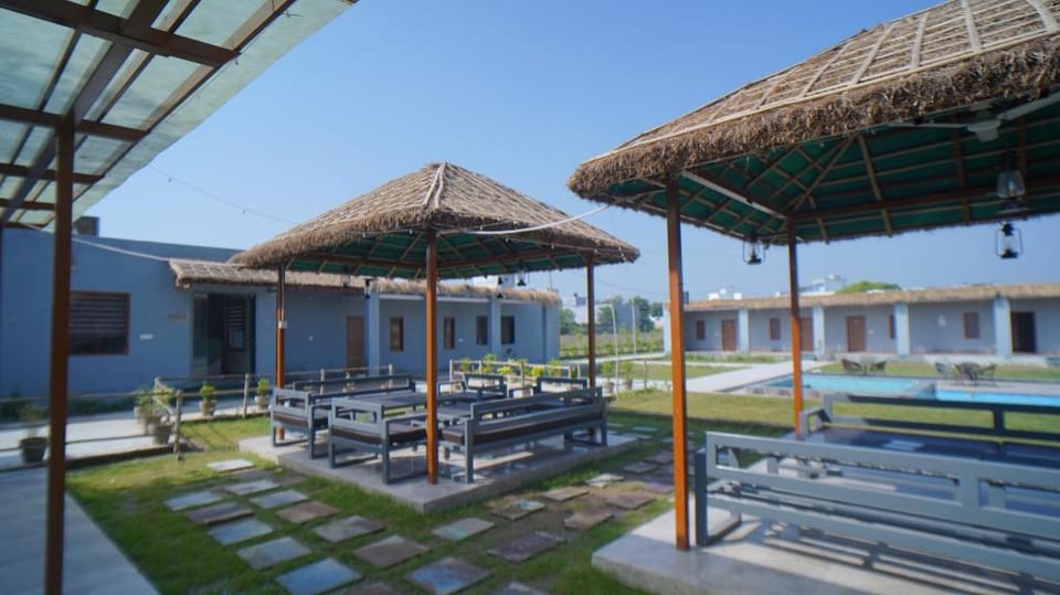 Prakrati Saanidhya Resort Hotel in Haryana