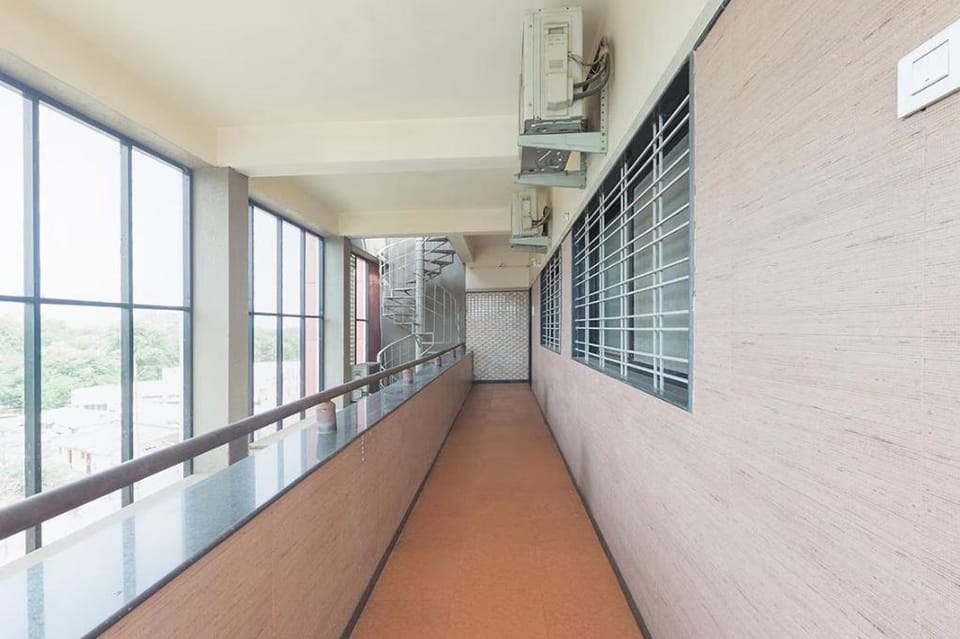Hotel Farhat Executive Ahilyanagar Maharashtra Hotel in Maharashtra