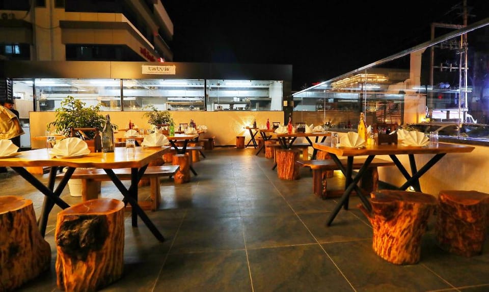 Hotel Suvarnam Pride Ahilyanagar Maharashtra Hotel in Maharashtra