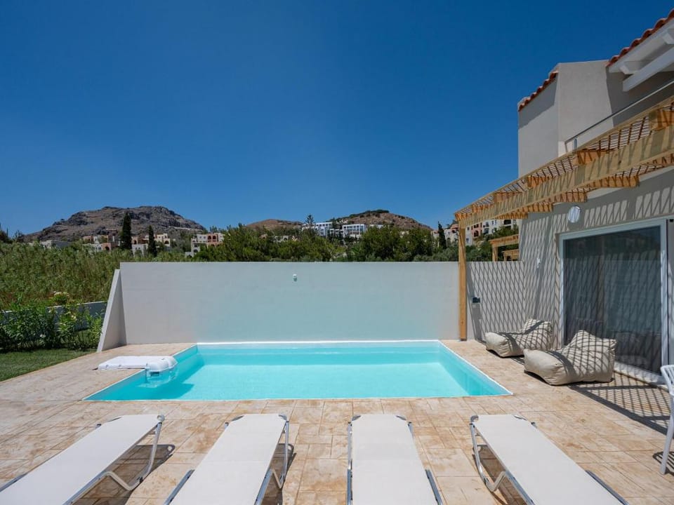Villa in Damnoni by the Beach with Private Pool Villa in Crete