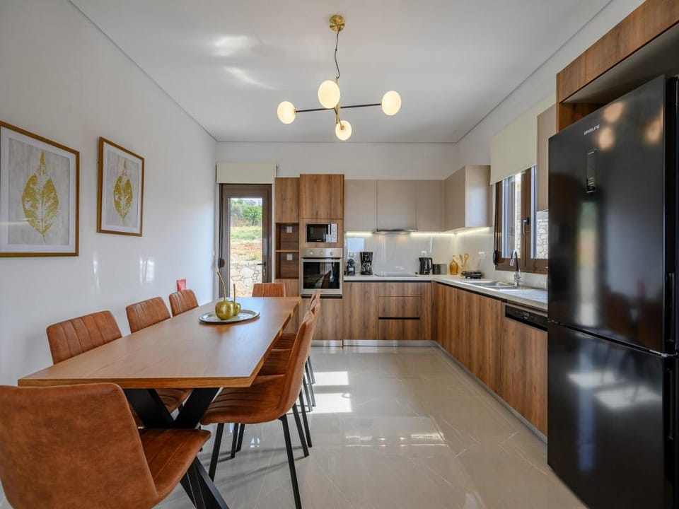 Luxury villa with Cretan sea view Villa in Crete Region