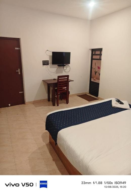 Gypsy Inn Kakkanad Hotel in Kochi