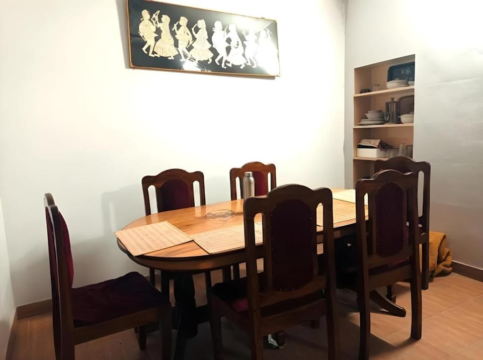 The Pine View Home Stay Almora Uttarakhand Hotel in Uttarakhand