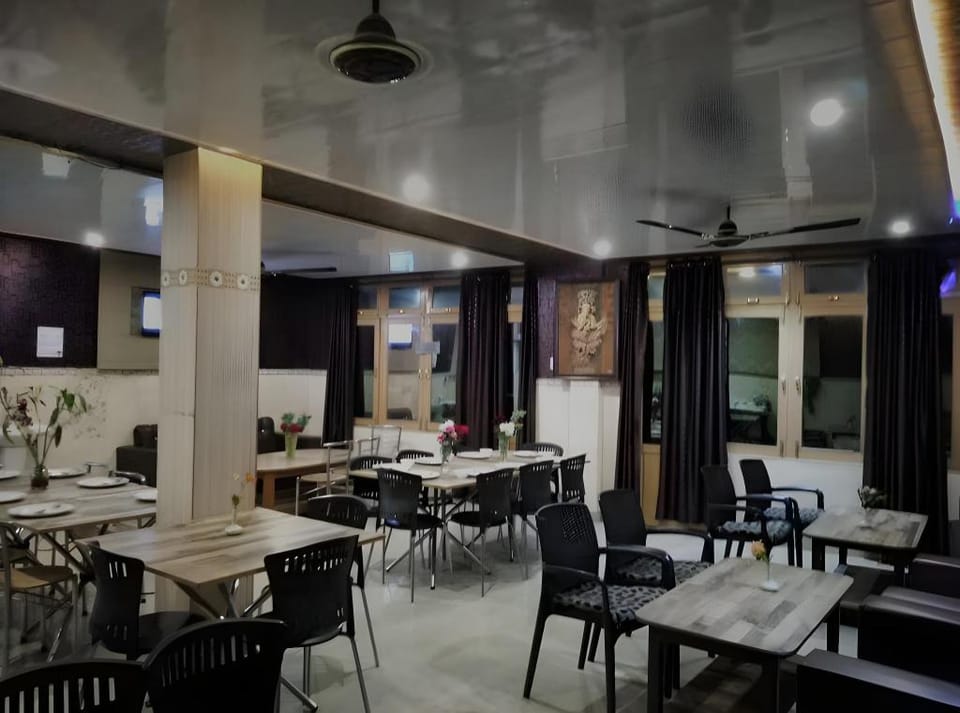 Hotel Narendra Palace Bhageshwar Uttarakhand Hotel in Uttarakhand