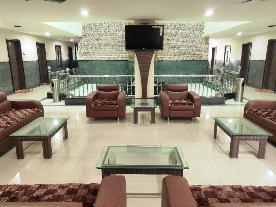 Hotel Damji Dwarka Gujarat Hotel in Gujarat