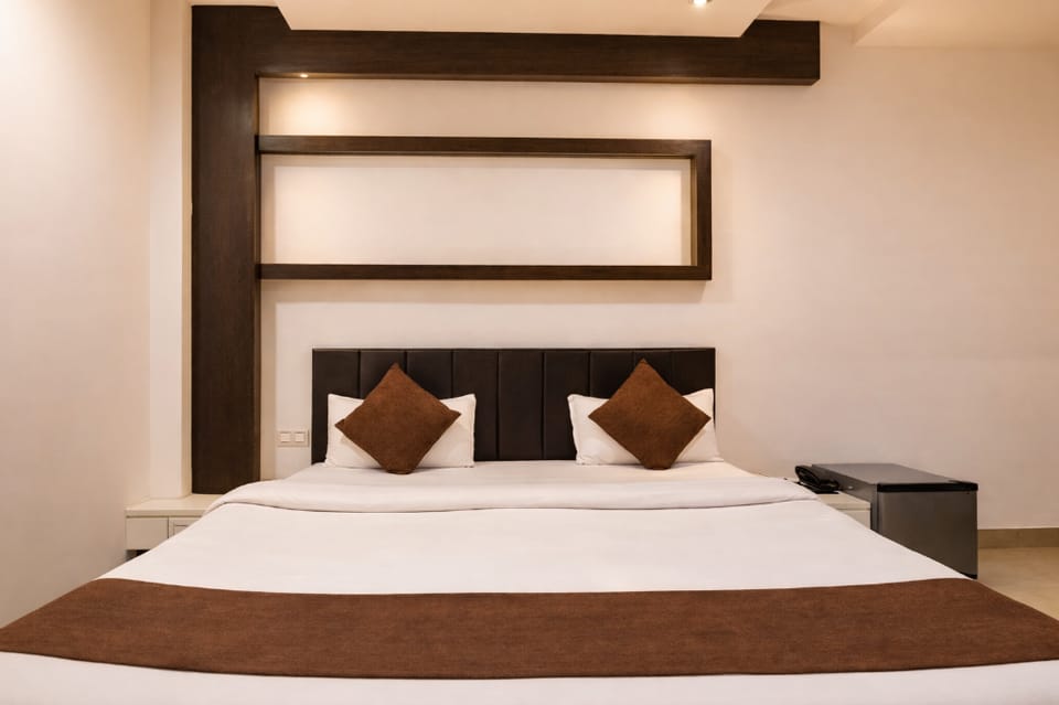 Hotel Just 9 Inn, Lucknow Hotel in Lucknow