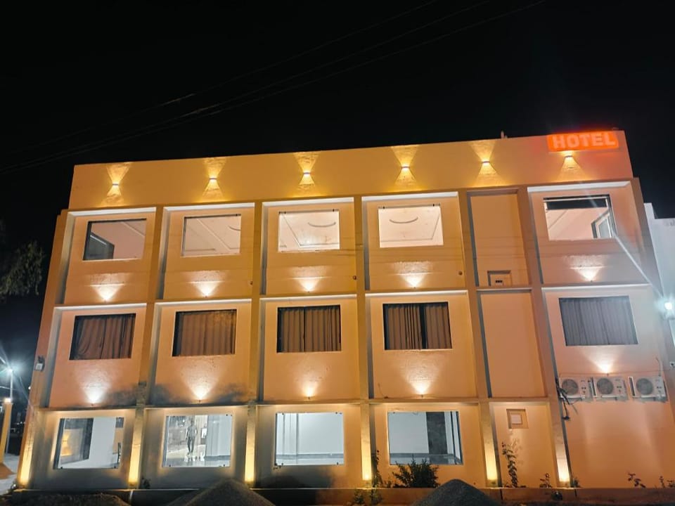 Hotel Shubh Karman Maihar Hotel in Uttar Pradesh