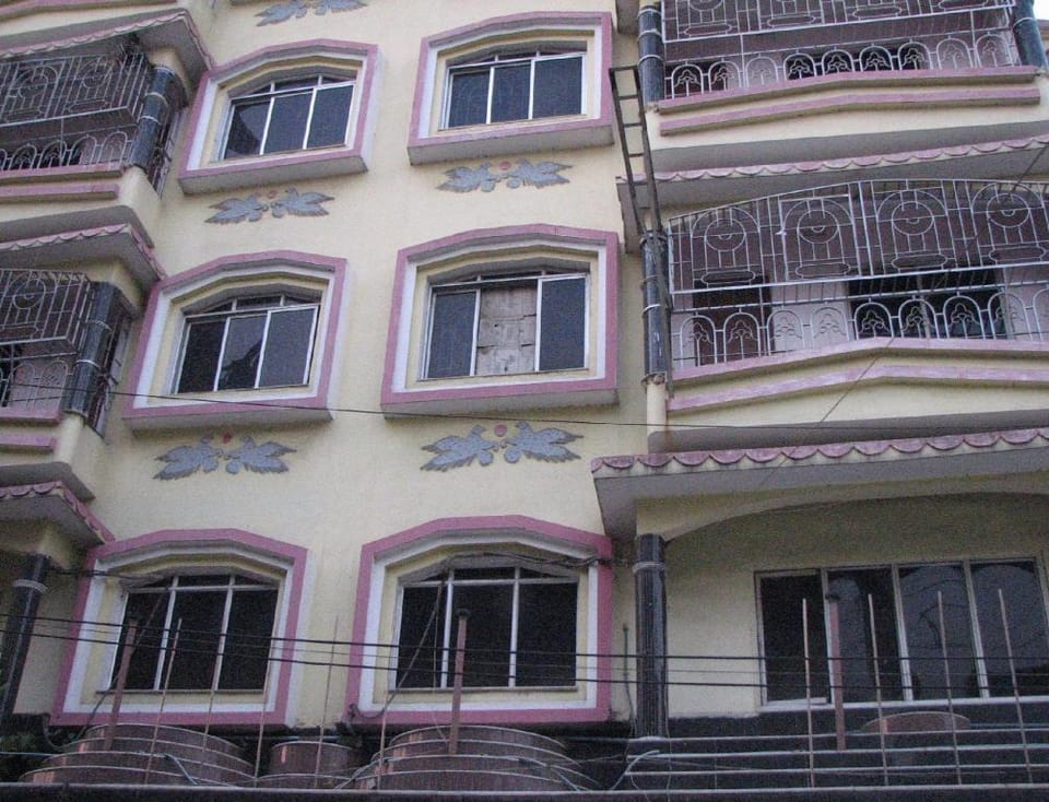 Hotel Dolphin Kolkata West Bengal Hotel in Kolkata