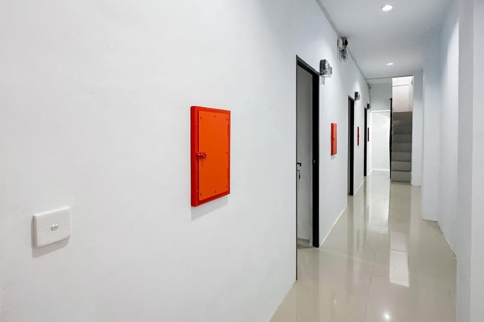 RedDoorz at Batam Center 3 Hotel in Riau Islands, Indonesia