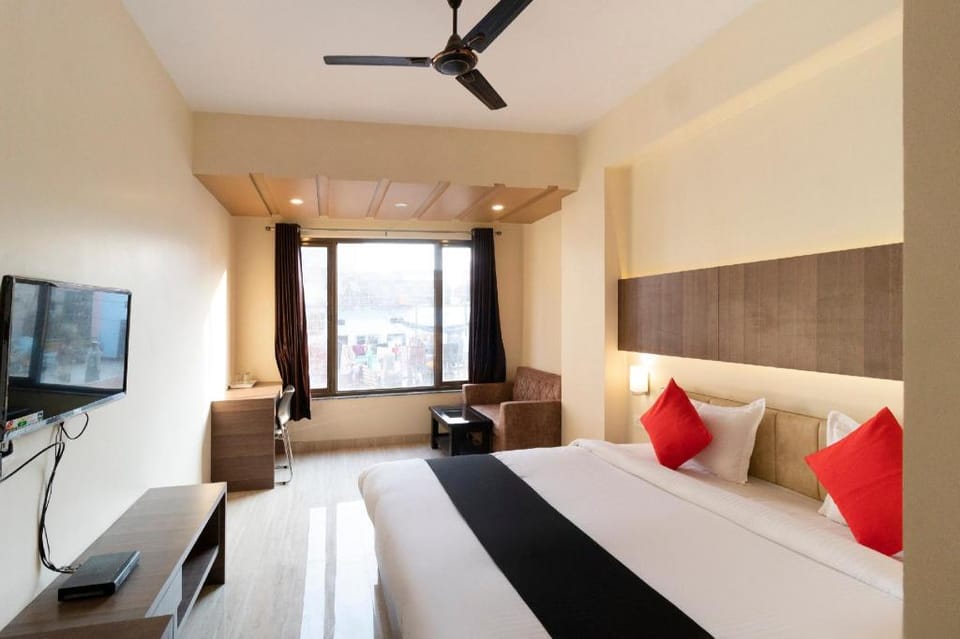 OYO 73081 Hotel Midnight Hotel in Bhubaneswar