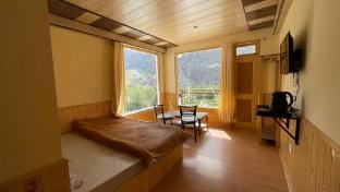 Sukh Lodge  Apartment in Himachal Pradesh