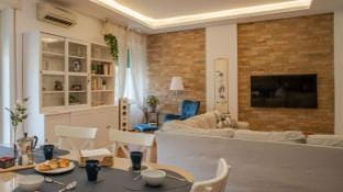 Kyntherland House Apartment in Naples