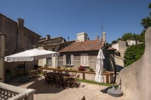 A l'ombre du Palais Apartment in Avignon