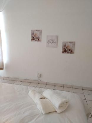 Biyela BnB Apartment in Margate
