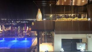 Poolsidestudio, near Clark Airport& walking street Apartment in Angeles