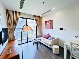 Deluxe 1-bedroom And 1-living ( Green Apt ) Apartment in Hanoi