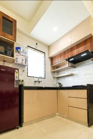 Modern Studio Near Bombay Hospital |Juliet Balcony #212 Apartment in Jaipur