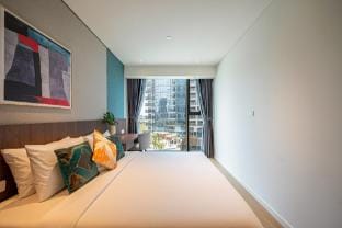 Căn hộ 2BR tại Metropole Opera Apartment in Ho Chi Minh City